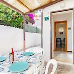 Apartament Bouganville
