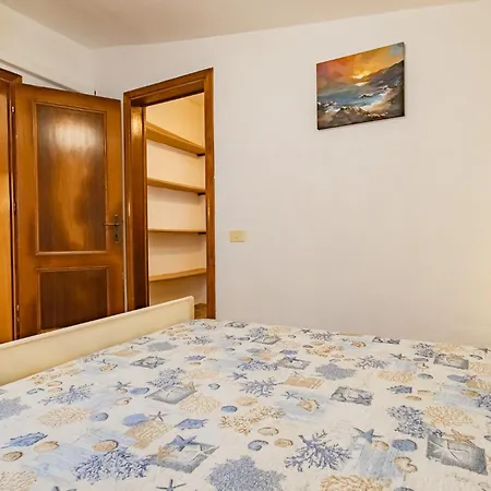 Bouganville Palazzo (Livorno)